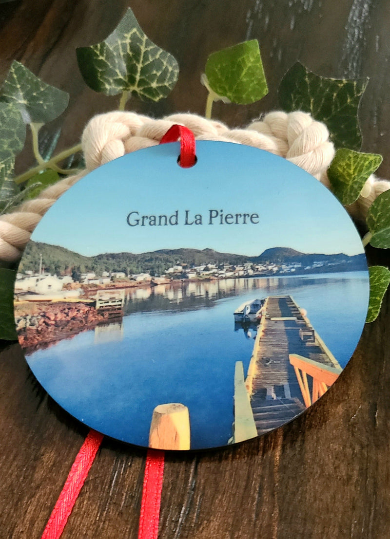 Grand LA Pierre Tree Ornament